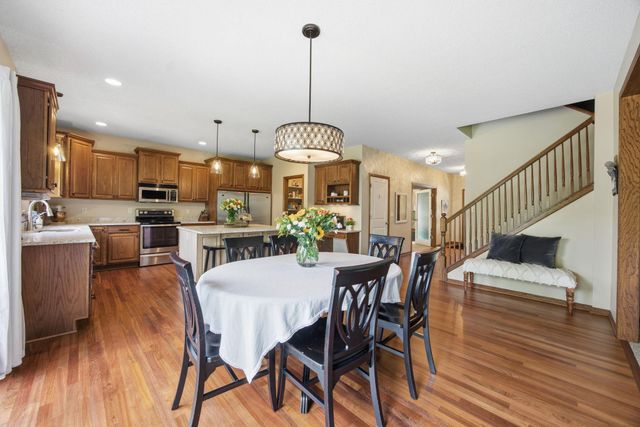 7182 Hidden Valley Pond S, Cottage Grove, MN 55016