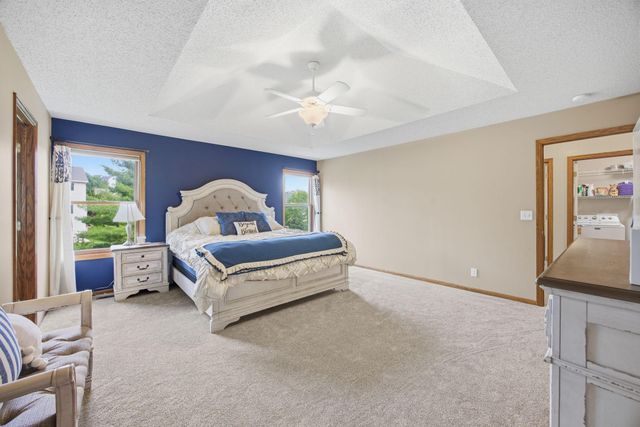 7182 Hidden Valley Pond S, Cottage Grove, MN 55016