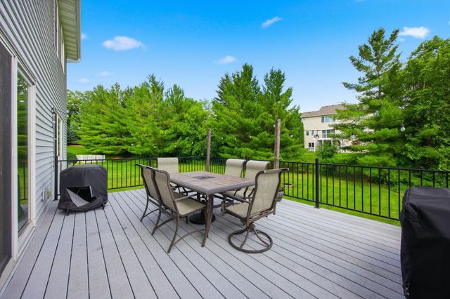 7182 Hidden Valley Pond S, Cottage Grove, MN 55016