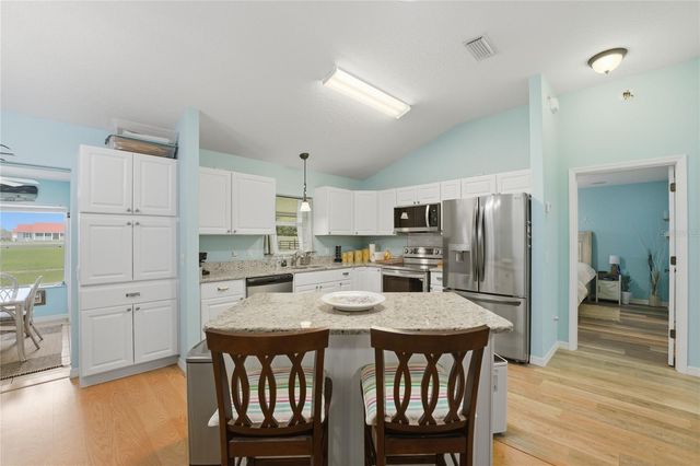 7411 SE 180TH STREET, Oxford, FL 34484