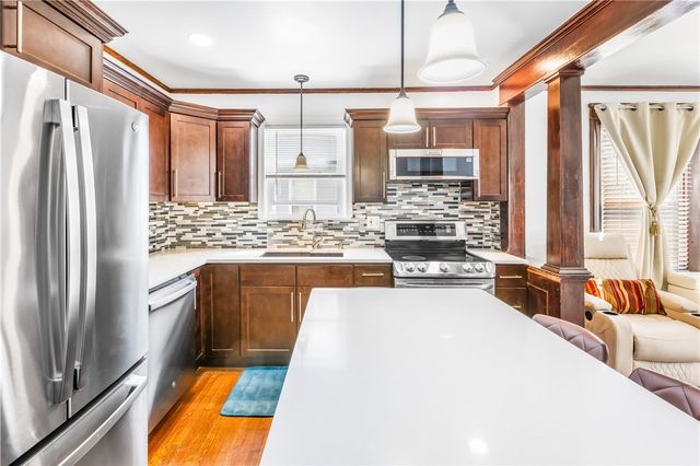 651 Pleasant Valley Parkway, Providence, RI 02908