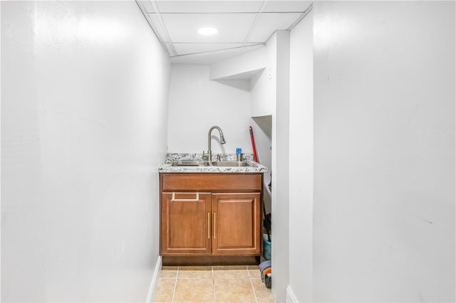 651 Pleasant Valley Parkway, Providence, RI 02908