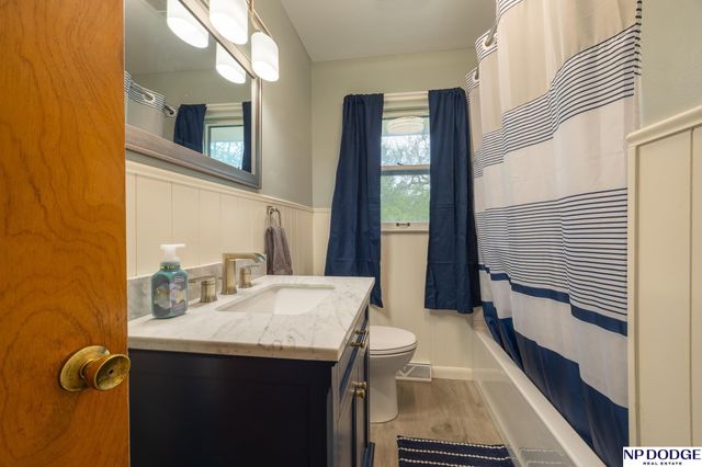 2731 S 41st Street, Lincoln, NE 68506