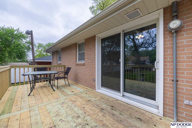 2731 S 41st Street, Lincoln, NE 68506