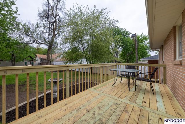 2731 S 41st Street, Lincoln, NE 68506