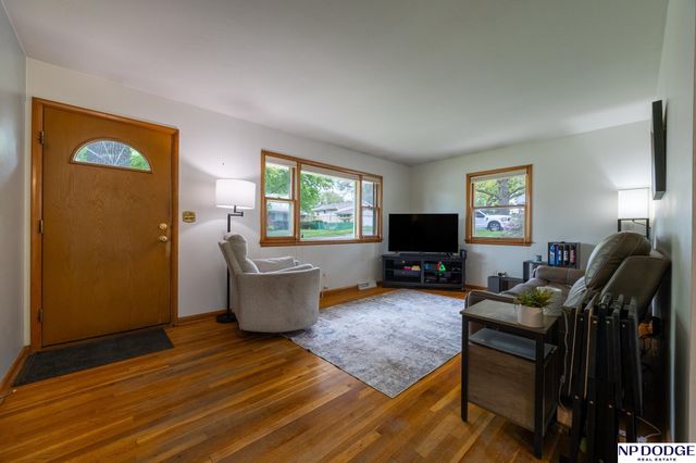 2731 S 41st Street, Lincoln, NE 68506