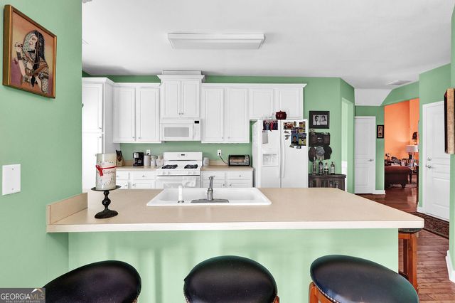 821 Scales Road, Suwanee, GA 30024