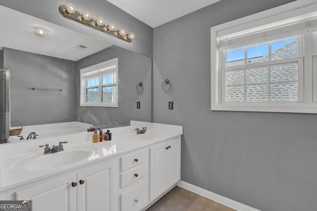 821 Scales Road, Suwanee, GA 30024