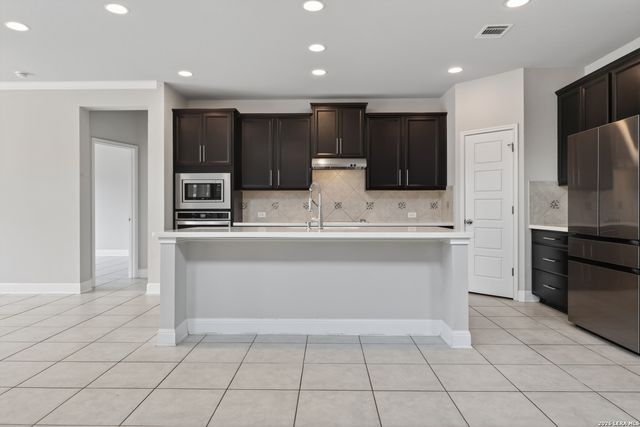 6718 Gailan Ranch, San Antonio, TX 78249