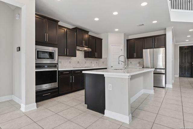 6718 Gailan Ranch, San Antonio, TX 78249