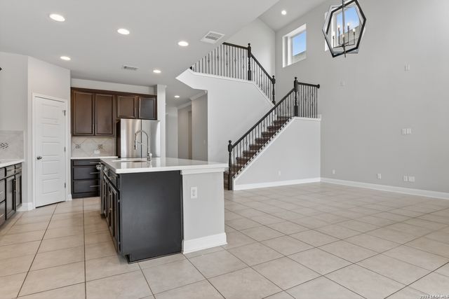 6718 Gailan Ranch, San Antonio, TX 78249