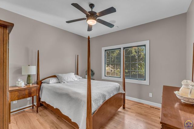 4300 SW Laurens WAY, Topeka, KS 66610