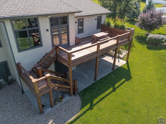 4300 SW Laurens WAY, Topeka, KS 66610
