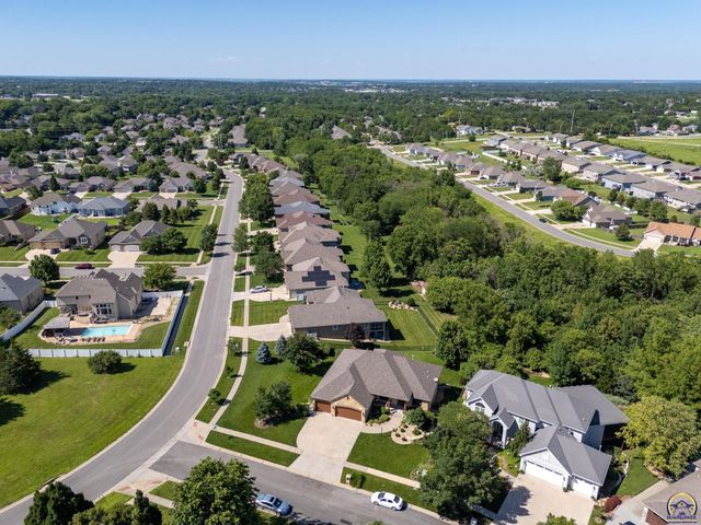 4300 SW Laurens WAY, Topeka, KS 66610