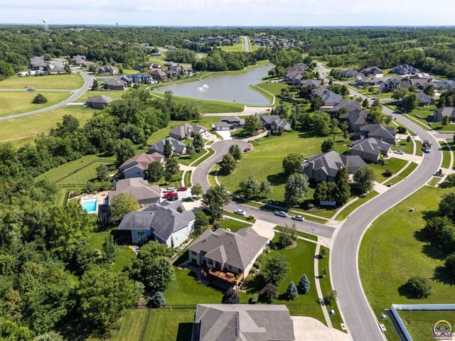 4300 SW Laurens WAY, Topeka, KS 66610