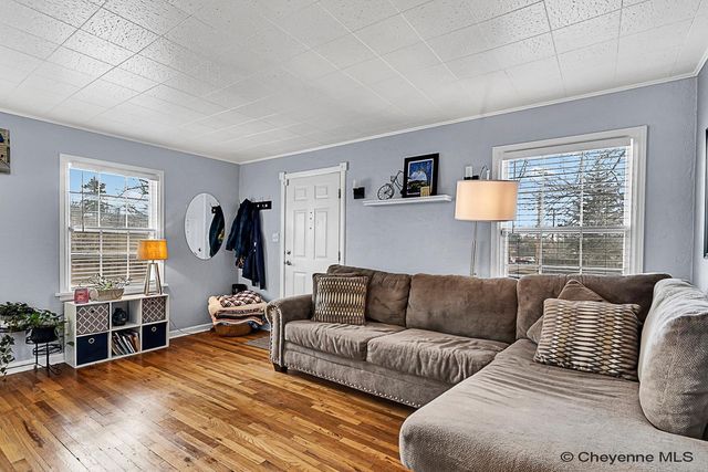 2013 DUNN AVE, Cheyenne, WY 82001