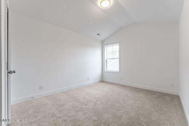 221 Telluride Court, Aberdeen, NC 28315