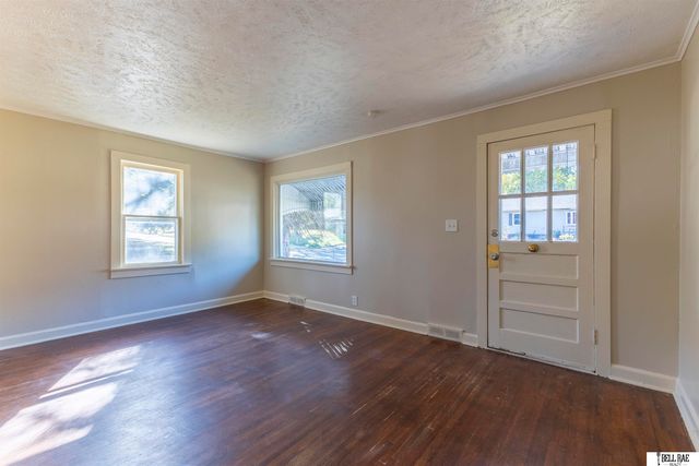 3803 N 63 Street, Omaha, NE 68104