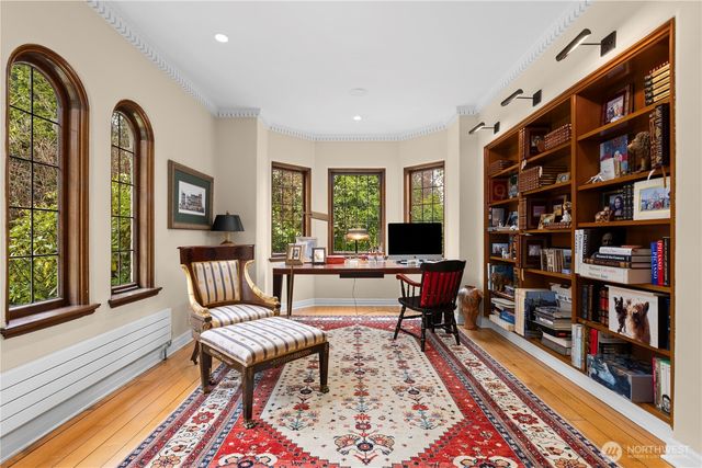 180 Lake Washington Boulevard E, Seattle, WA 98112