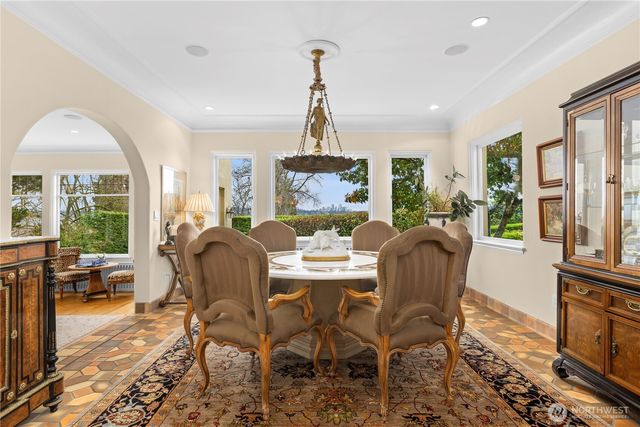 180 Lake Washington Boulevard E, Seattle, WA 98112