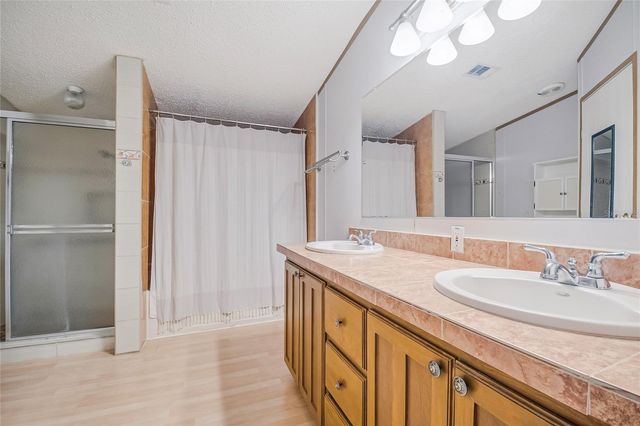 18240 LYNBROOK ROAD, Orlando, FL 32820