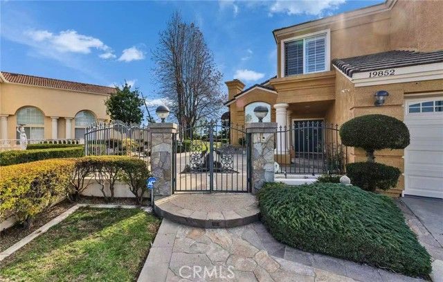 19852 Moon Shadow, Walnut, CA 91789