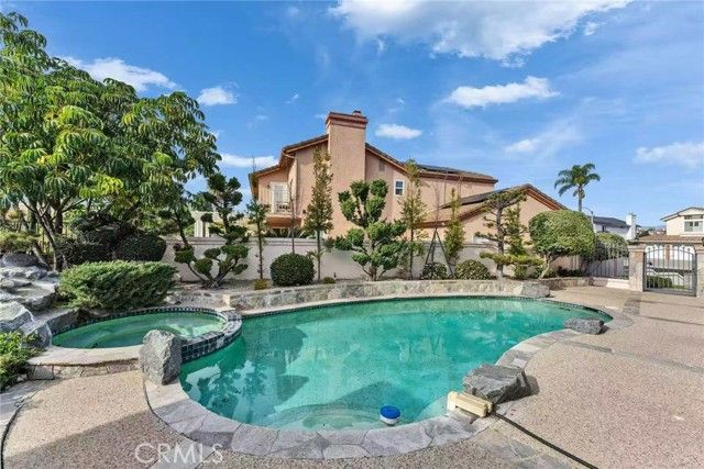 19852 Moon Shadow, Walnut, CA 91789