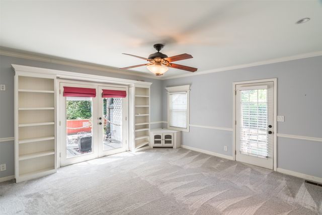 333 E 29th Place, Tulsa, OK 74114