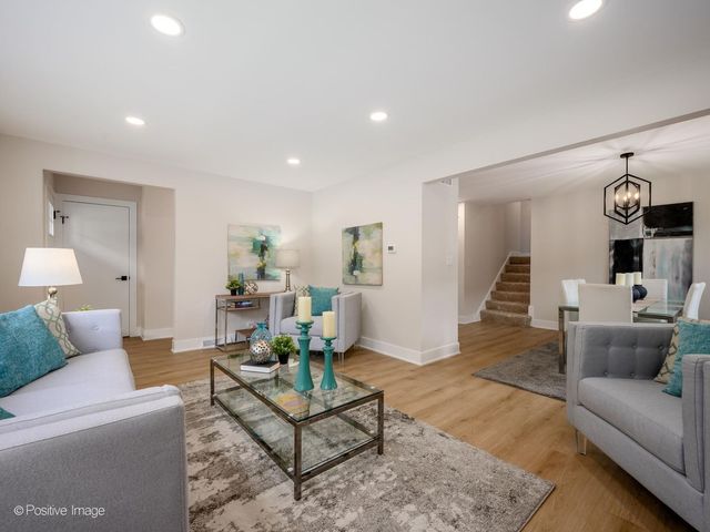 4051 W 80th Place, Chicago, IL 60652