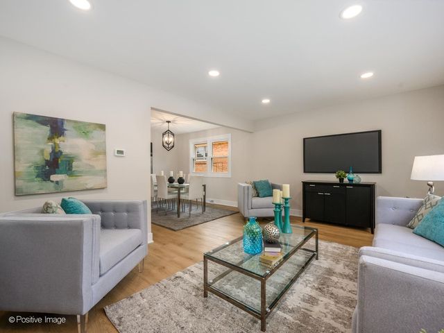 4051 W 80th Place, Chicago, IL 60652