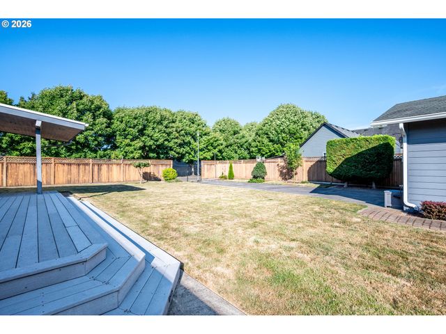 2360 38TH Ave, Longview, WA 98632