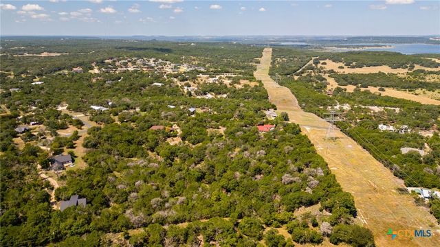 8390 Mountain Drive, Salado, TX 76571