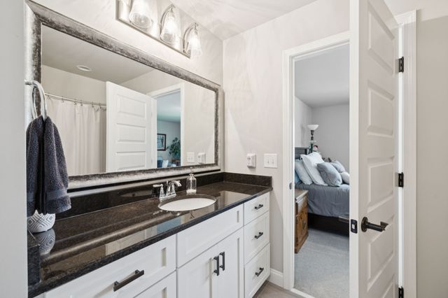 408 Anchor Reserve Cv, Hermitage, TN 37076