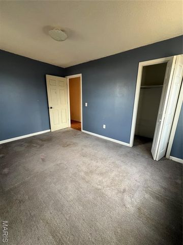 404 Moore Street, Dexter, MO 63841