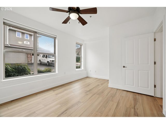 6299 Ne CARILLION Dr, Hillsboro, OR 97124