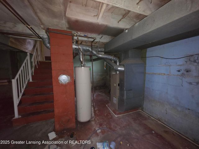 1106 Regent Street, Lansing, MI 48912