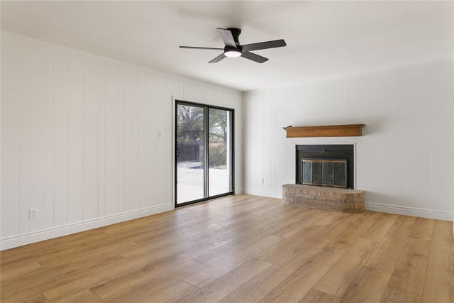 4908 Southwest Boulevard, Fort Worth, TX 76116