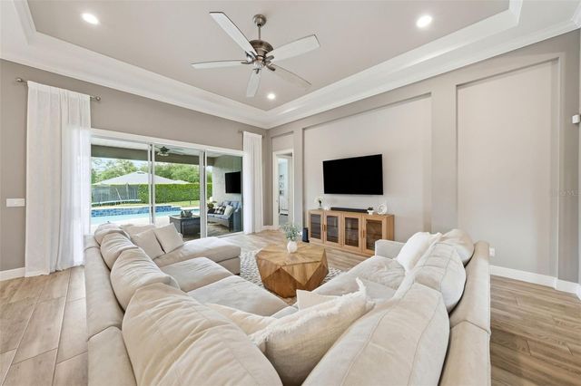 3983 SE 5TH AVENUE, Ocala, FL 34480