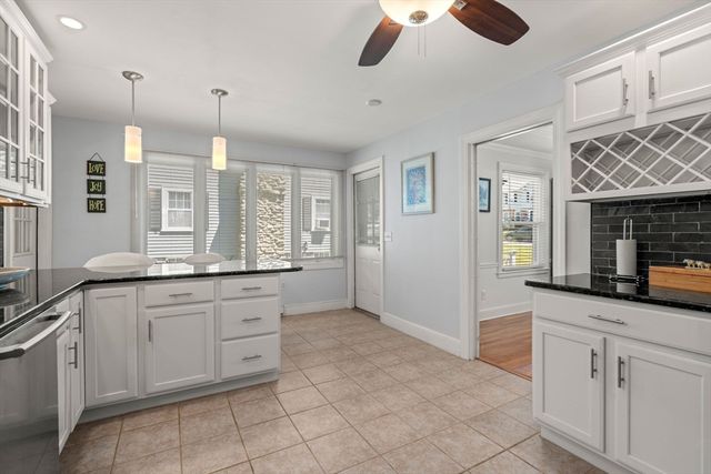 119 Newton Ave N, Worcester, MA 01609