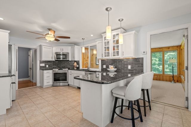 119 Newton Ave N, Worcester, MA 01609