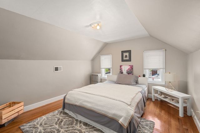 119 Newton Ave N, Worcester, MA 01609