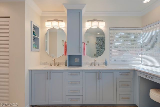 3320 Riviera Lakes CT, Bonita Springs, FL 34134