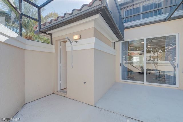 3320 Riviera Lakes CT, Bonita Springs, FL 34134