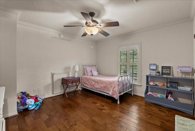 408 Allan Street, Friendswood, TX 77546
