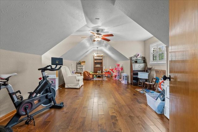 408 Allan Street, Friendswood, TX 77546