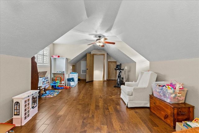 408 Allan Street, Friendswood, TX 77546