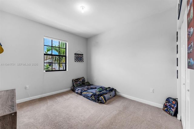 3763 SE 2nd St, Homestead, FL 33033