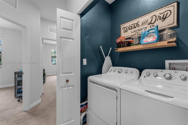 3763 SE 2nd St, Homestead, FL 33033