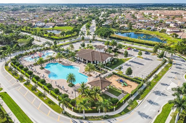 3763 SE 2nd St, Homestead, FL 33033