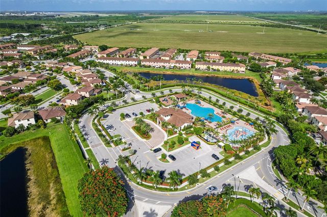 3763 SE 2nd St, Homestead, FL 33033